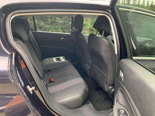 Fresh Import Peugeot 308 1.6L image 10