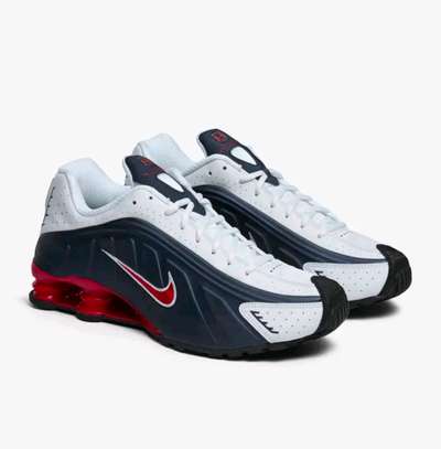 Men's Nike Shox image 5