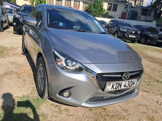 Mazda Demio image 6