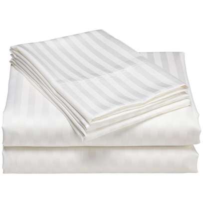 White stripped duvets covers image 8