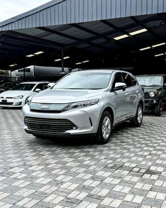Toyota Harrier Silver 2019 5000km image 2