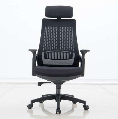 Office Chair: Larma High-Back Office Comfort Chair image 3