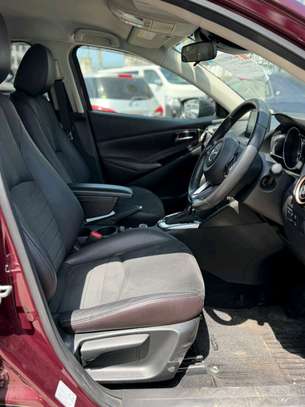 Mazda demio petrol image 5