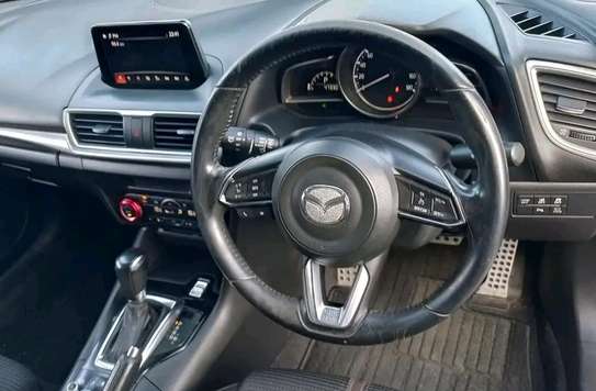 Mazda axela hatchback petrol ⛽️ image 8
