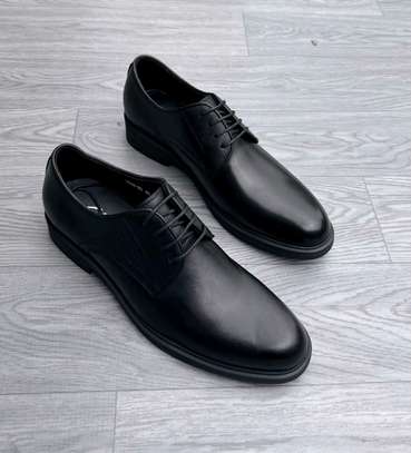 Quality men's shoes. image 7