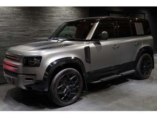 2021 LAND ROVER DEFENDER 110X Dynamic SE image 3