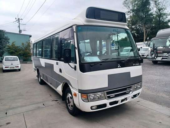 Mitsubishi Rosa 28 seater bus image 4