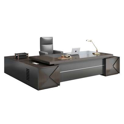 Office Desk: 1.8 Meter Work Office Desk In Kisumu image 4