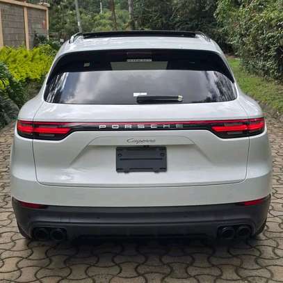 2018 Porsche cayenne image 12