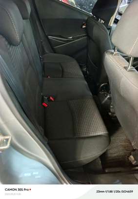 Mazda Demio XDL diesel image 5