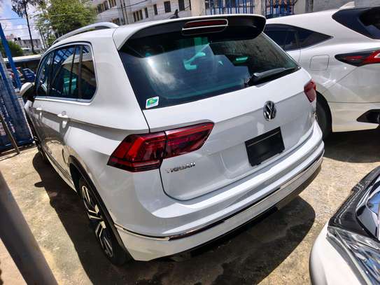Volkswagen Tiguan image 7