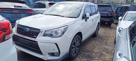 Subaru Forester XT STi White 2018 image 2