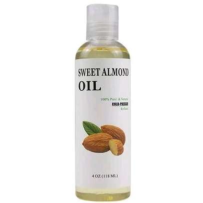 Sweet almond oil image 2