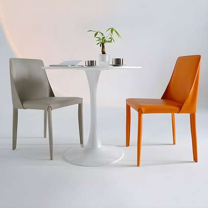 Modern Manufactured Round Wooden Dining Table image 2