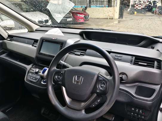 HONDA FREED HYBRID,2019,AWD,1500CC,(DEPOSIT 900K) image 8