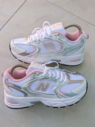 New Balance White Pink Sneakers Lightweight Mesh image 3