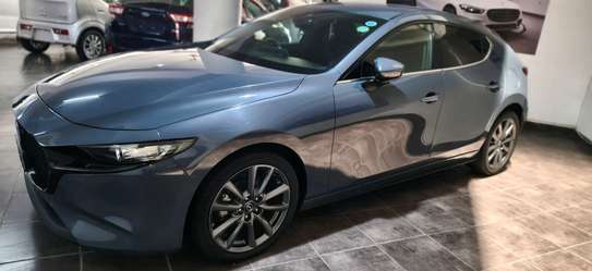Mazda 3 petrol 2020 1500cc skyactive Engine image 5