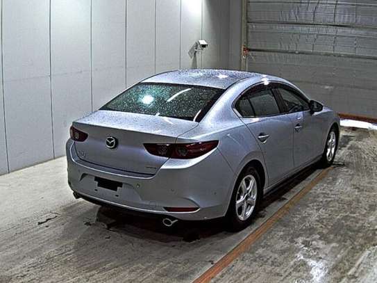 2021 MAZDA MAZDA3 SEDAN 15C 4WD image 4