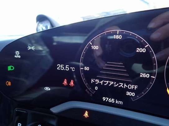 2021 PORSCHE TAYCAN TURBO S image 10