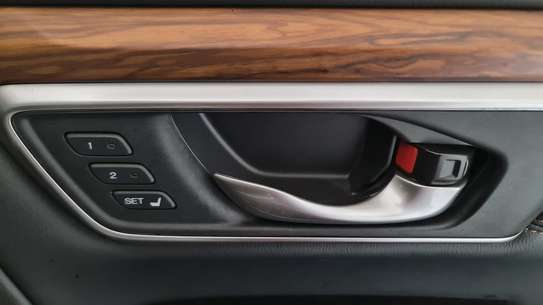 Honda CR-V image 5