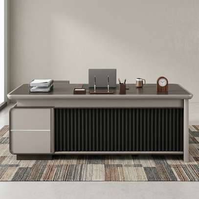 Office Desks : 1800mm Executive Office Desk image 4