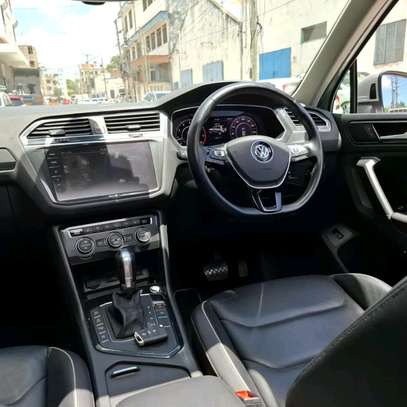 Volkswagen Tiguan Sunroof TSi 1400cc 2018 image 7