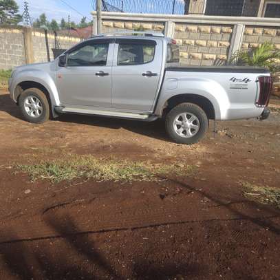Isuzu DMX double cabin 2021 image 9
