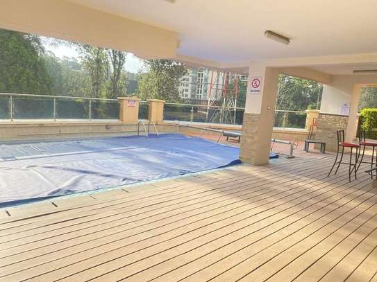 4 Bed Apartment with En Suite at Riverside Drive image 10