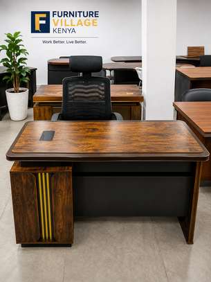 1.4m Executive Office Desk image 3