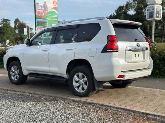Make Toyota Land cruiser Prado TX White 2019 model. image 4