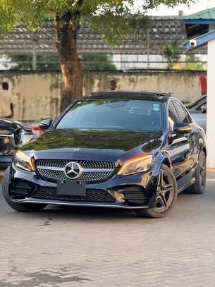 Mercedes Benz AMG C200 2000cc image 2