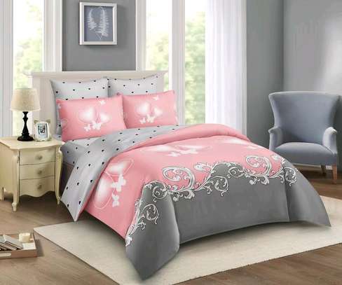 5*6 Warm Binded Duvet with 1 bedsheets 2 pillow cases image 5
