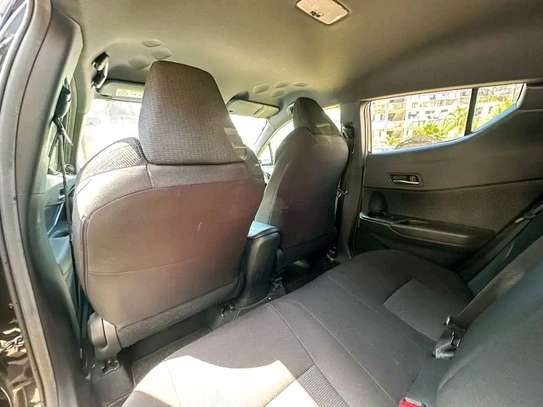 Toyota CH-R Black 2019 2WD image 8