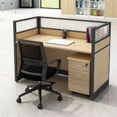 1 Way Modular Working Station with a Pedestal image 4