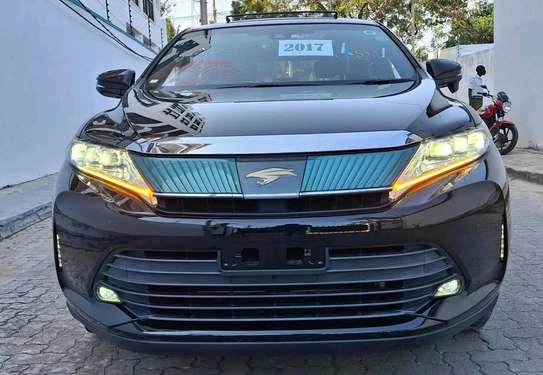 Toyota Harrier black Sunroof leather seats 2018 image 6