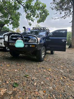Double cab, automatic/ diesel image 3