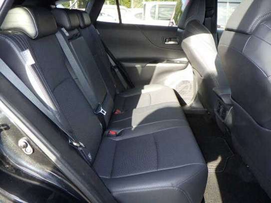 2021 TOYOTA HARRIER image 2