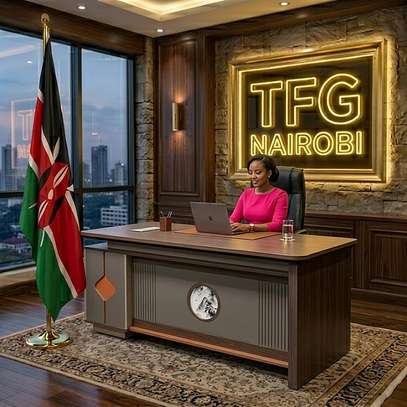 1.6m Executive Office Desk image 3