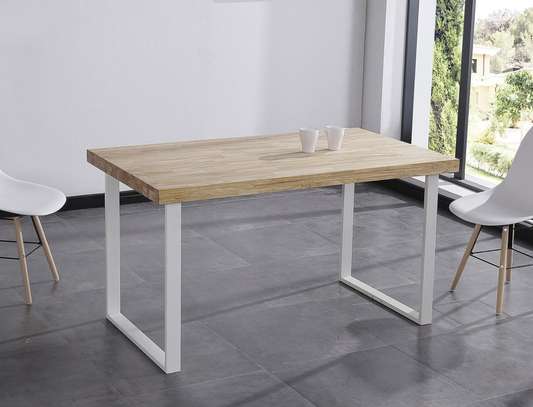 OFFICE TABLE : Latest Cute Office Table image 6