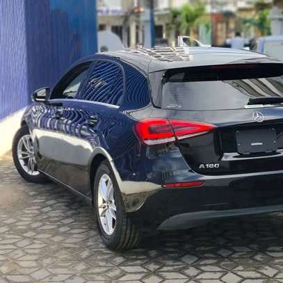 Mercedes Benz A180 image 5