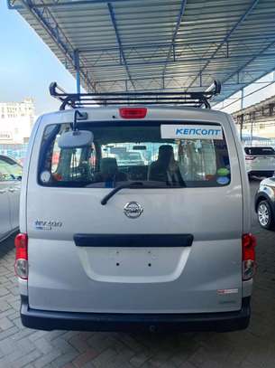 Nissan nv200 2018 model image 3