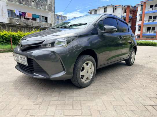 Toyota Vitz image 3