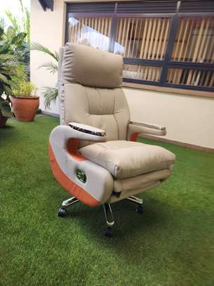 Executive Directors Office Chair image 3