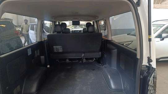 Toyota hiace 7L Diesel Super GL 2020 image 3