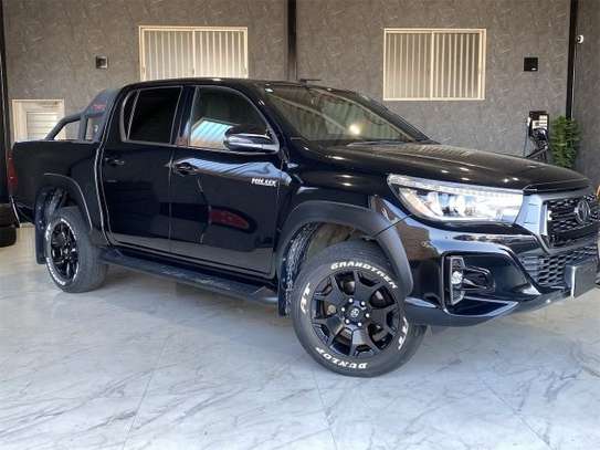 2020 TOYOTA HILUX Z BLACK RALLY EDITION image 8