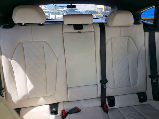 BMW X4 M40i 2022 image 3