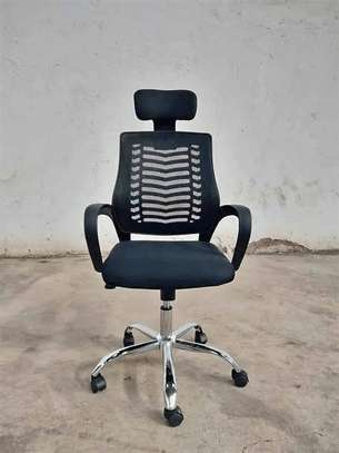 Adjustable Office Chair with Headrest image 2