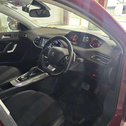PEUGEOT 308 2018 RED WINE image 4