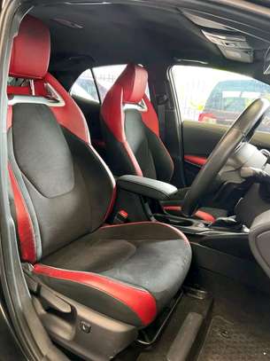 Toyota Corolla sport image 7