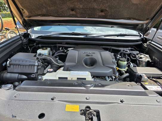 2018 Toyota land cruiser Prado kakadu image 10